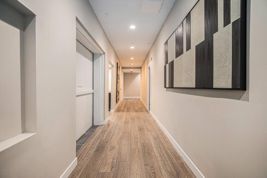 Private Room With Kitchen & Bath 4 Брадентън Екстериор снимка